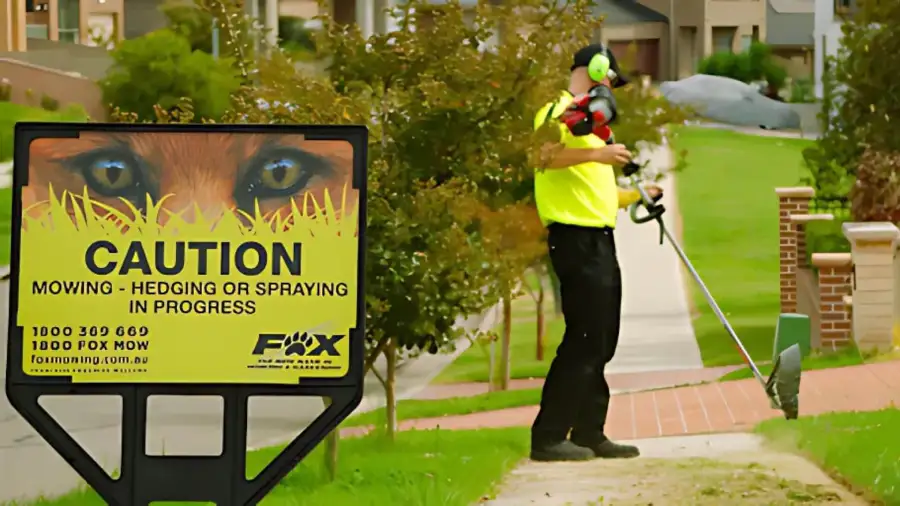 Lawn Edging Services That Shape Boundaries and Bring Sharp Definition to Your Garden Spaces